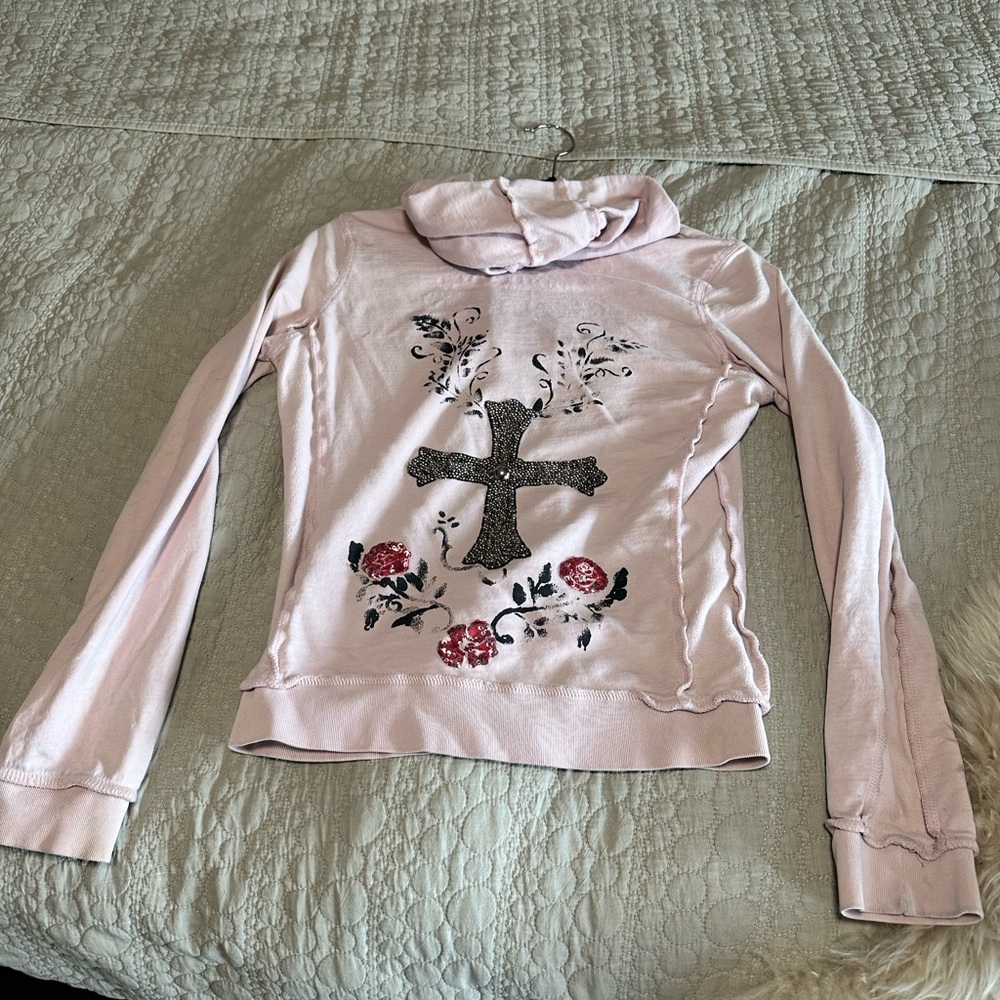 Twisted Heart Light Pink Hoodie – Zip-Up with Cross & Rose Graphic